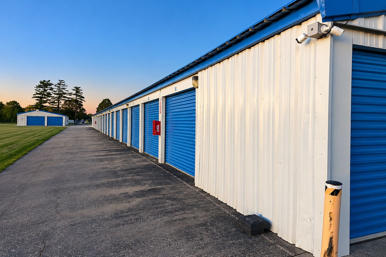 Prime Vault Self Storage Macomb Hwy136 Secure Drive Up